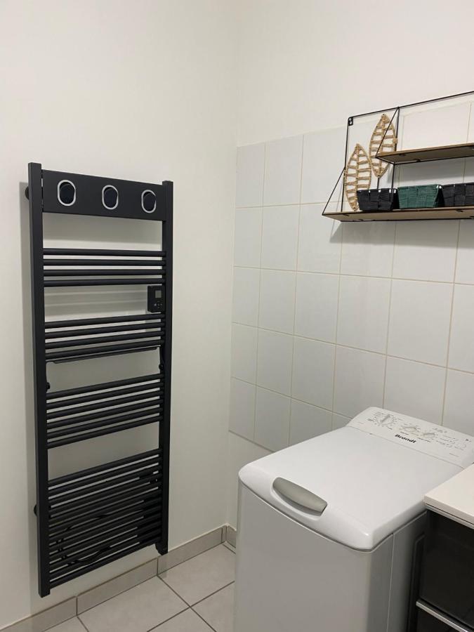 Parking Prive Gratuit, Balcon, 2 Chambres Clermont-Ferrand Kültér fotó