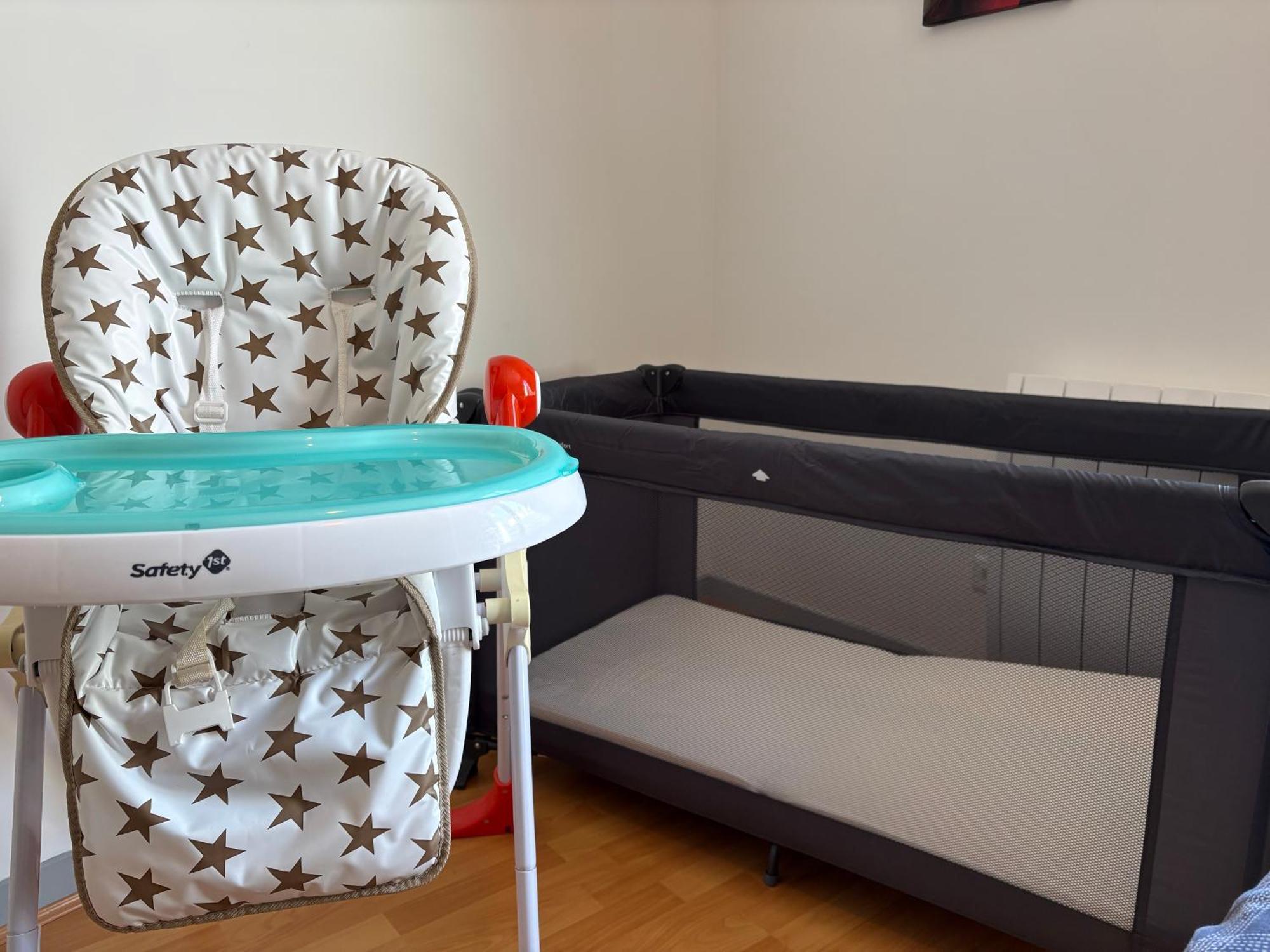 Parking Prive Gratuit, Balcon, 2 Chambres Clermont-Ferrand Kültér fotó